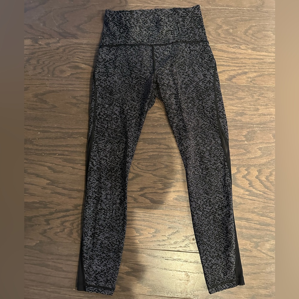 Lululemon Wunder Train Black White Dot Leggings - 6
